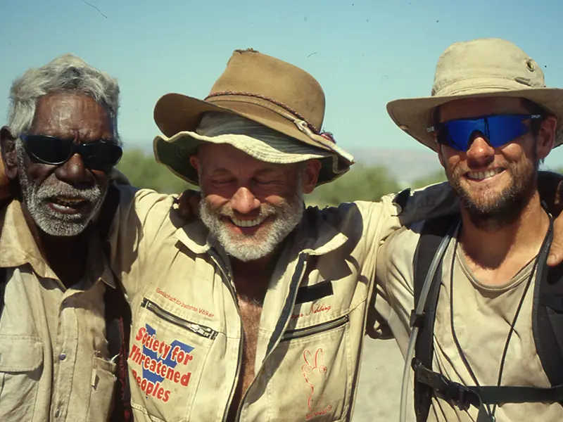 Jack Jugarie, Rudiger Nehberg and Dave Covey at the end of the Human Race
