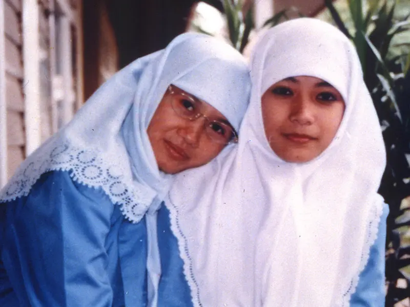 Two women in hijab in Indonesia